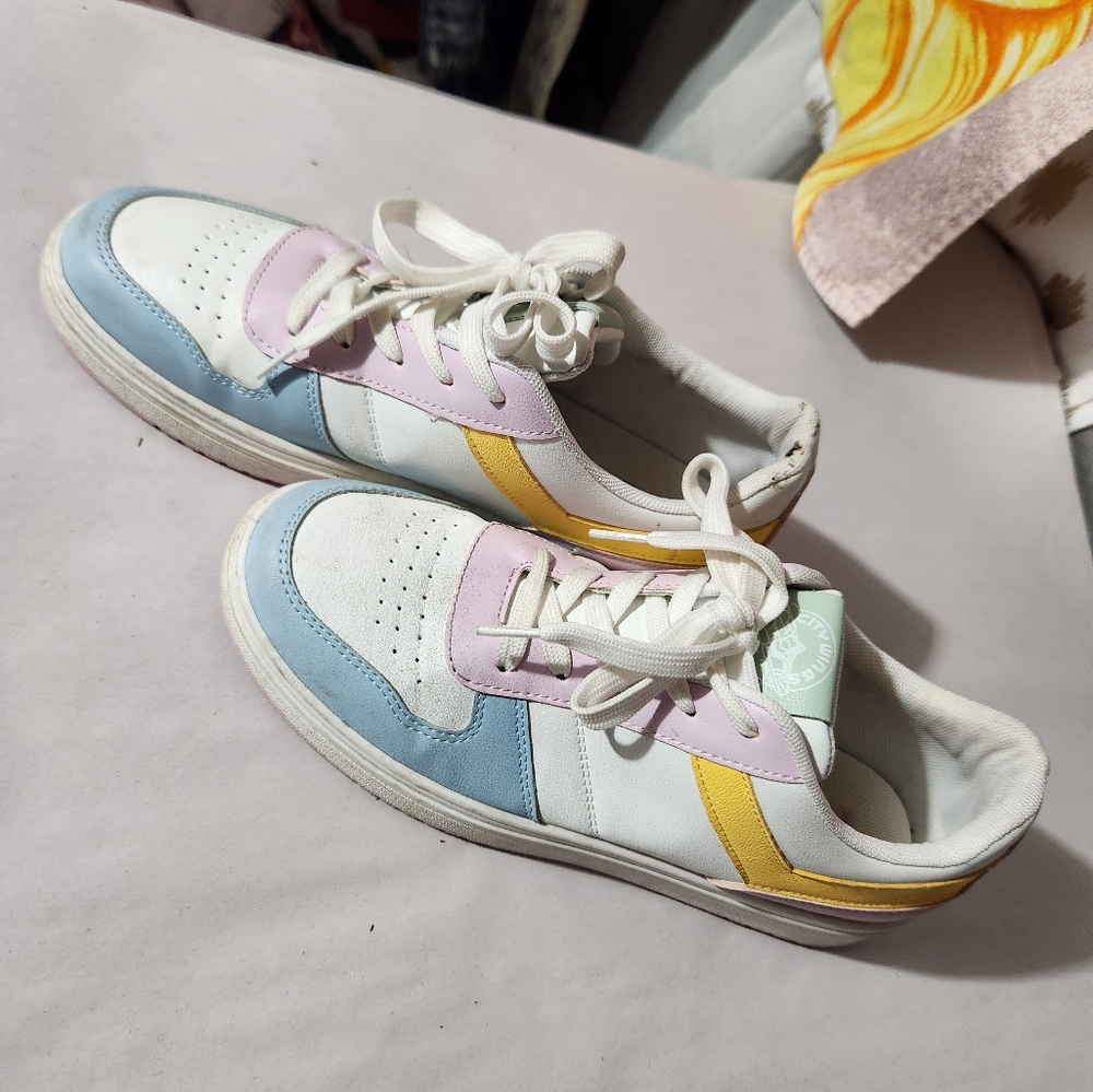 pony shoes